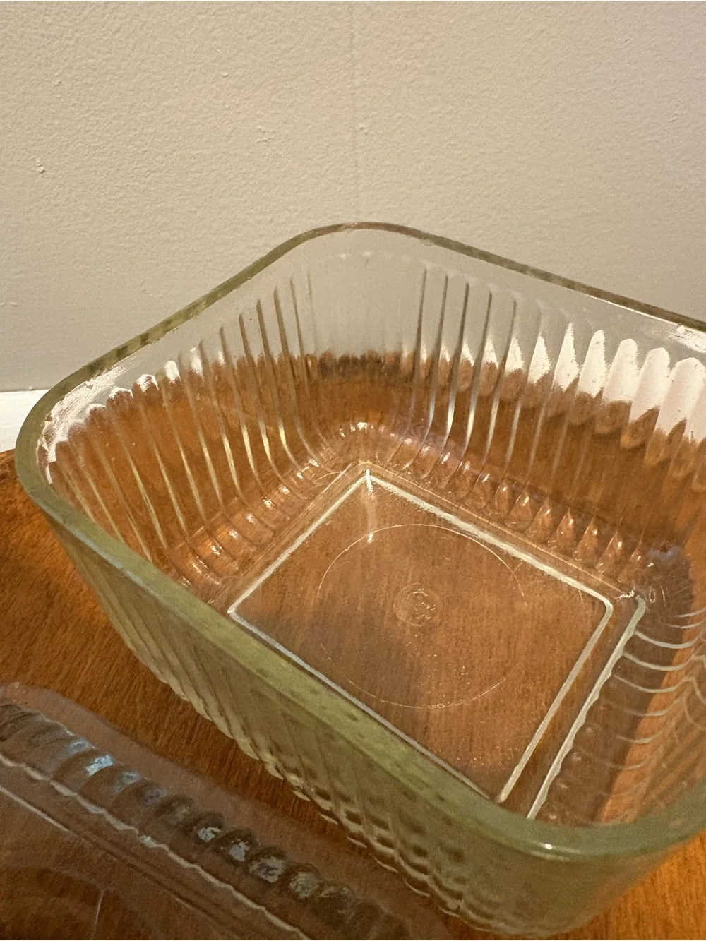 Vintage Anchor Hocking Refrigerator Dish. Clear Glass Lidded Storage Dish